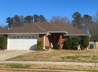 131 Shadow Ct SW, Huntsville, AL 35824