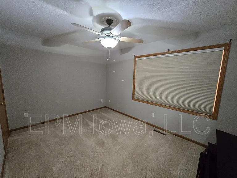 4710 Donald Dr — Photo 42