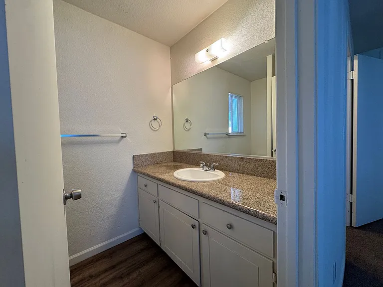 4853 E University Ave #101 — Photo 16