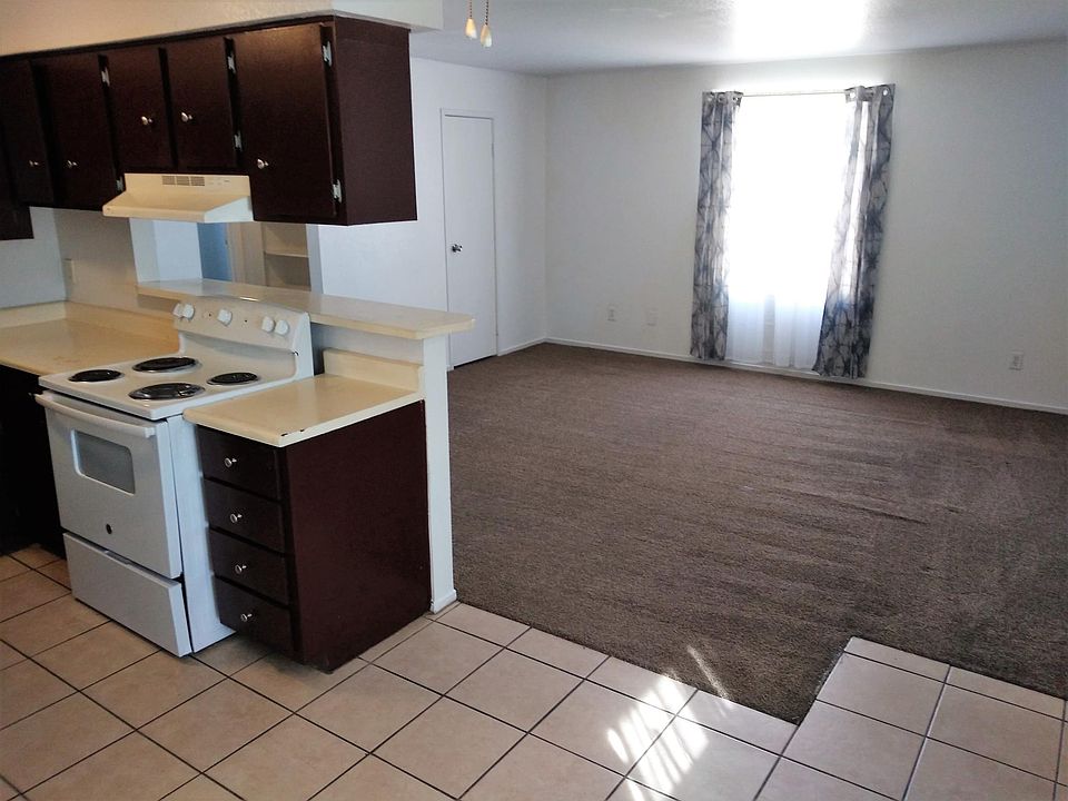1st image of 4755 Corsaire Ave #3