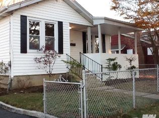 125 3rd Ave, Huntington Station, NY 11746