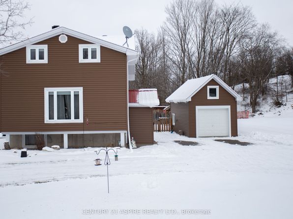 1112 Stone Rd, Admaston/bromley, ON K7V 3Z5