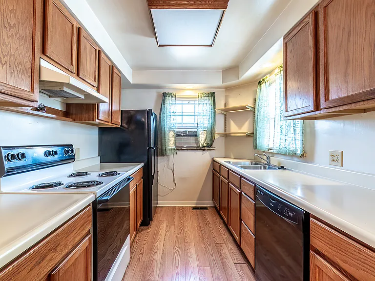 4401 Fairfield Ave #2 — Photo 7