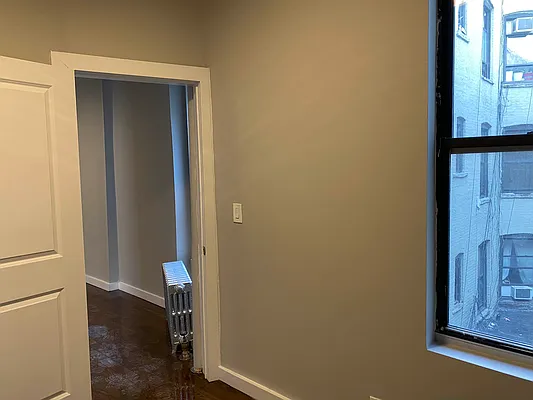 Rented by Premier One Realty LLC | media 7