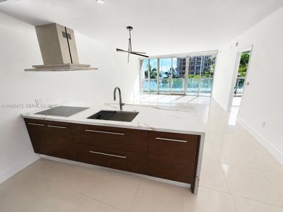 465 Brickell Ave APT 417, Miami, FL, 33131