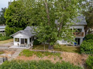 3151 Island Dr, Redding, CA 96001