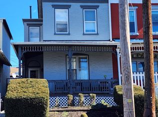 525 N 8th St, Reading, PA 19601