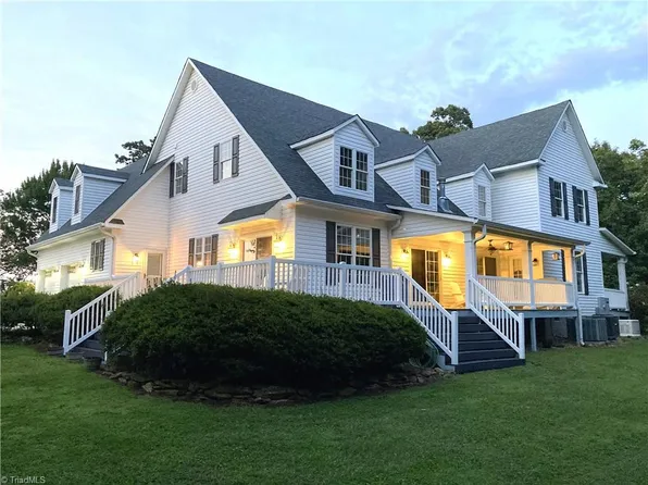 284 Hendren Rd, Moravian Falls, NC 28654