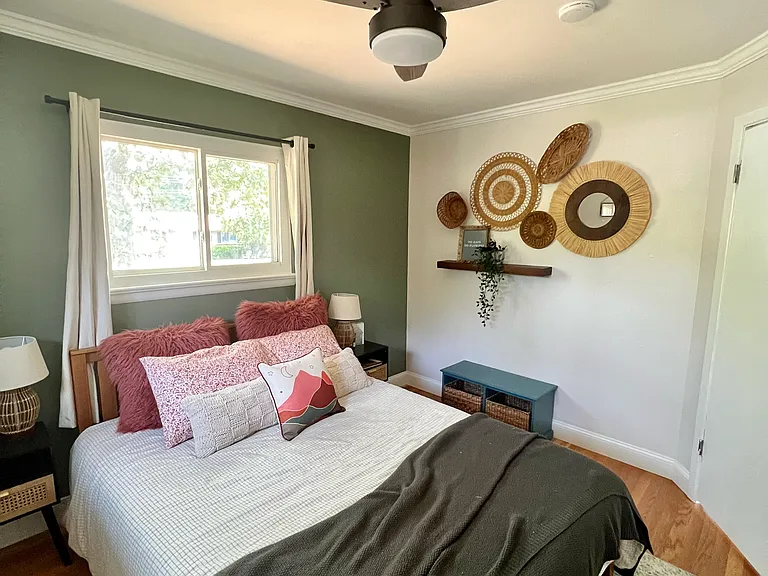 1202 Cranbrook Dr — Photo 11