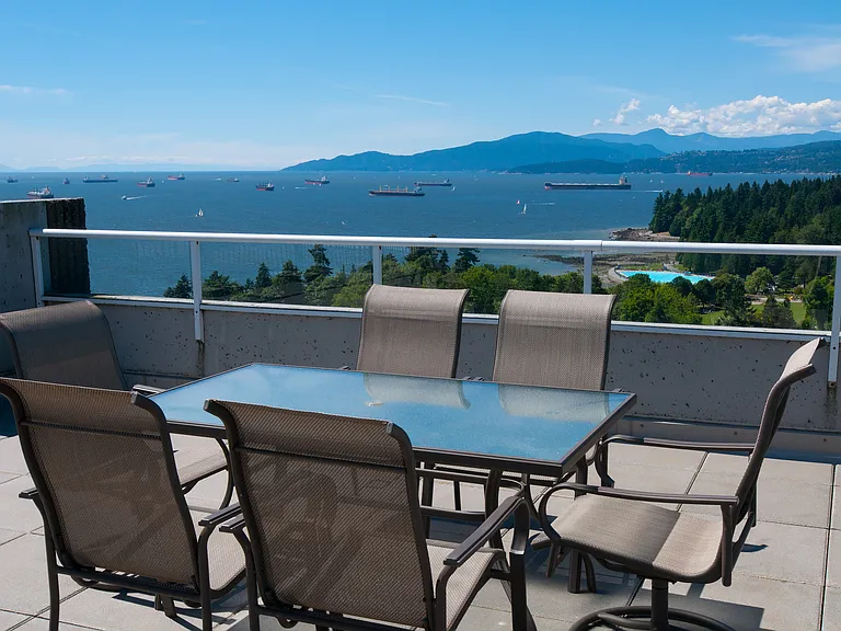 2075 Comox St #505 — Photo 18