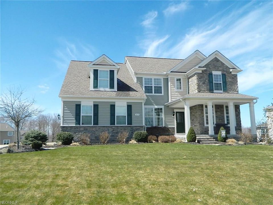 2nd image of 615 Joseph Dr