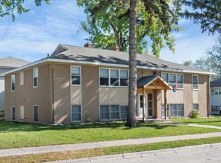 610 N 24th St APT 2, Grand Forks, ND 58203