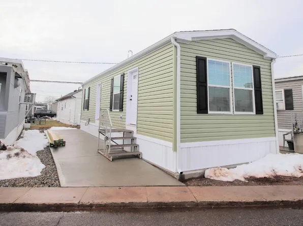 1501 Roosevelt Ave Unit K-6, Carteret, NJ 07008