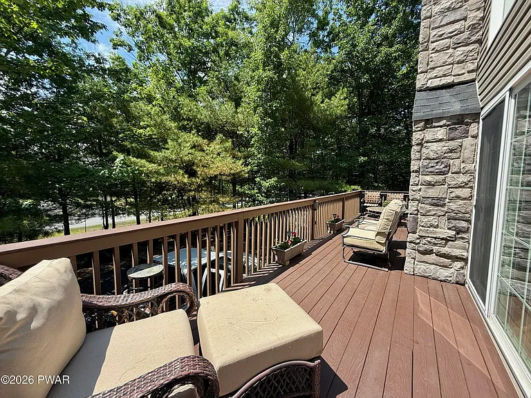 176 Gunstock Ln — Photo 41