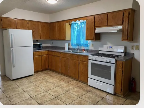 1903 John St SE, Albuquerque, NM 87102