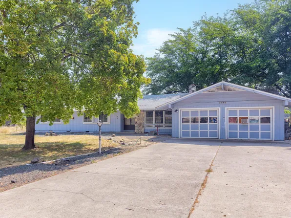 3007 Erline Way, Central Point, OR 97502