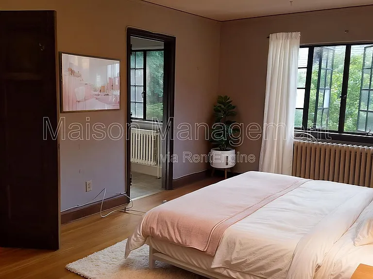 125 Highland Pkwy #1 — Photo 6