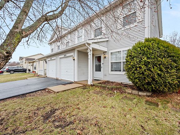 3rd image of 2820 Troon Dr