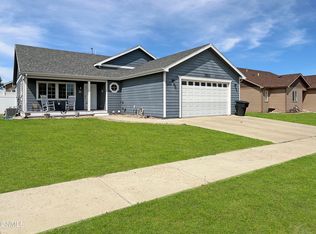 2810 24th St W, Williston, ND 58801
