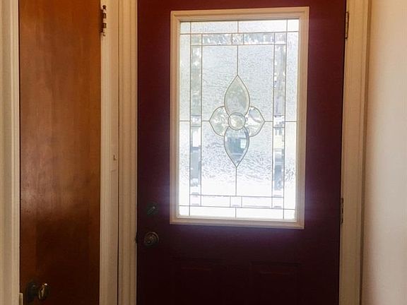 5th image of 604 Woodland Dr
