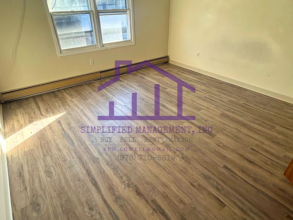 1st image of 204-210 Plymouth St #4