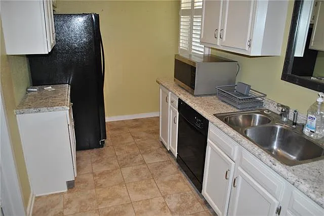 7444 Saint Charles Ave #309 — Photo 8
