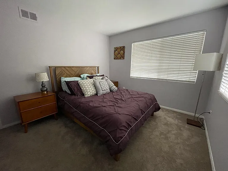 4933 Brighton Ave — Photo 15