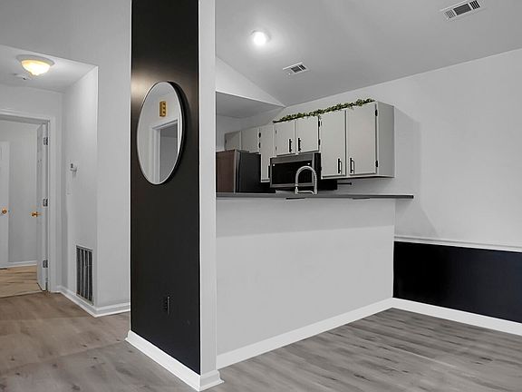 5th image of 188 Midland Pkwy APT 311