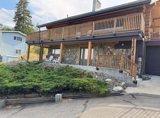 1135 Clearview Dr, Kamloops, BC V2C5E6