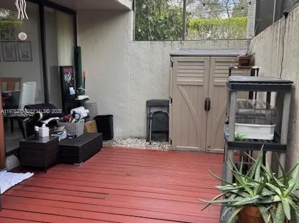 3190 Bird Ave #15, Miami, FL 33133