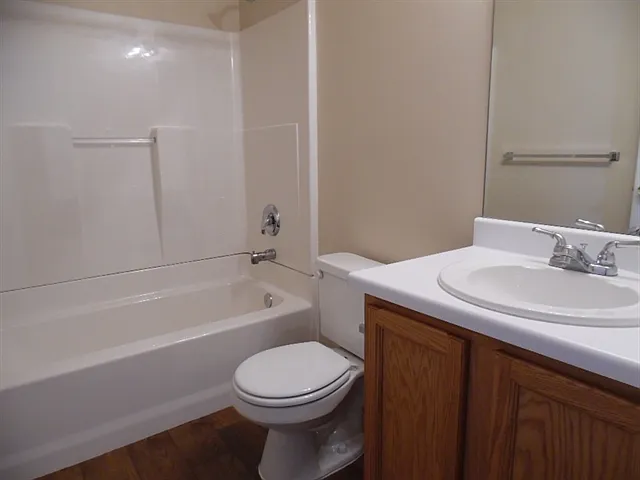 235 S 975th St W — Photo 14