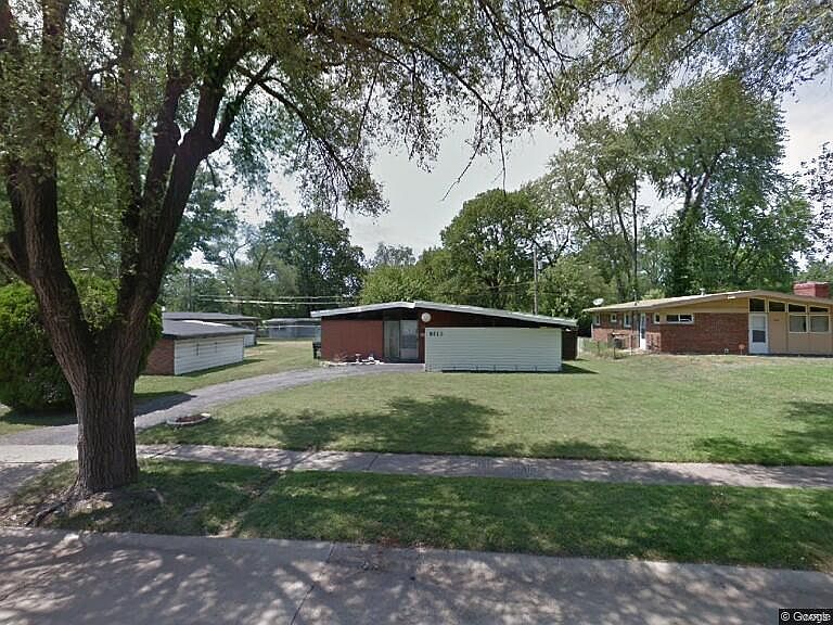 1st image of 8513 Red Fir Dr