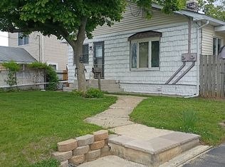 484 Brookside Ave, Laurence Harbor, NJ 08879