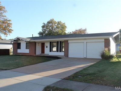 1238 Brenthaven Ln, Florissant, MO, 63031