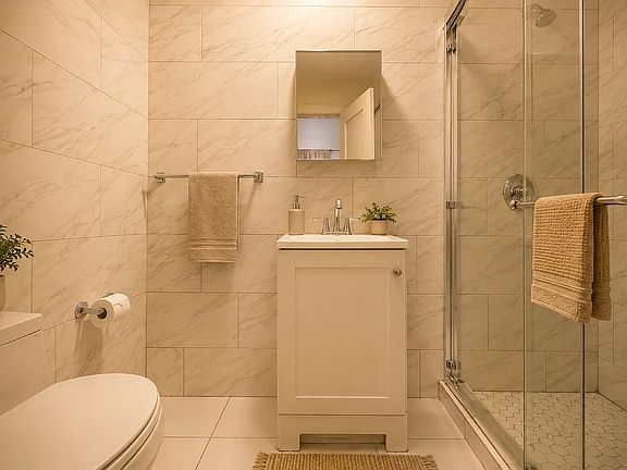4th image of 922 Kings Hwy #2B