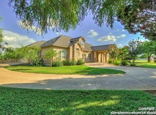 10023 Trophy Oaks Dr, Garden Ridge, TX 78266