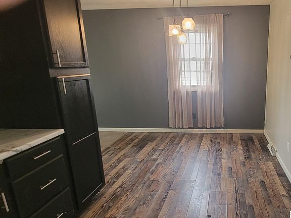 4th image of 4217 N 129th Avenue Cir