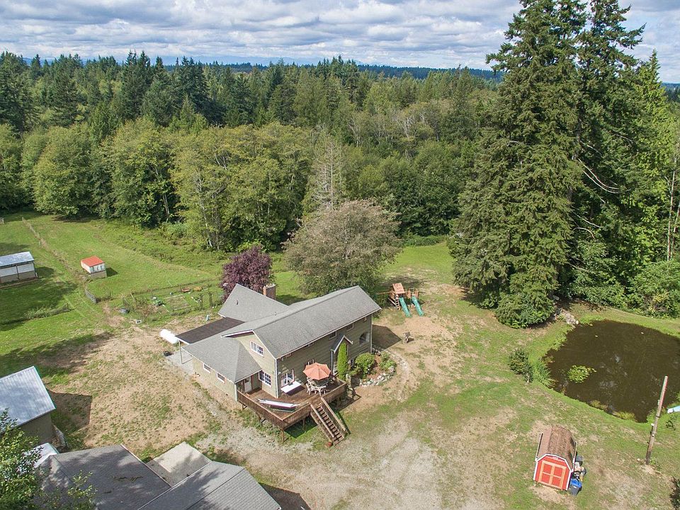 Front Pasture to left of home