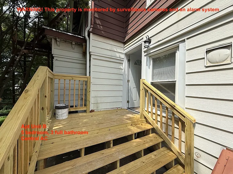 14 Chandler St #B — Photo 21