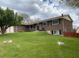 422 Agate St, Rock Springs, WY 82901