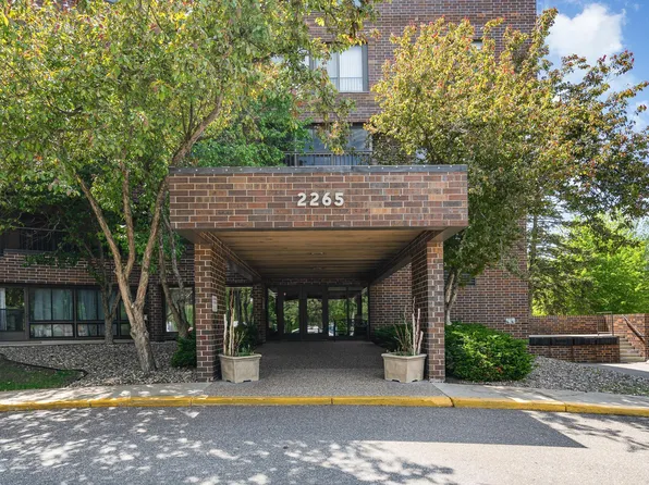 2265 Youngman Ave APT 402E, Saint Paul, MN 55116