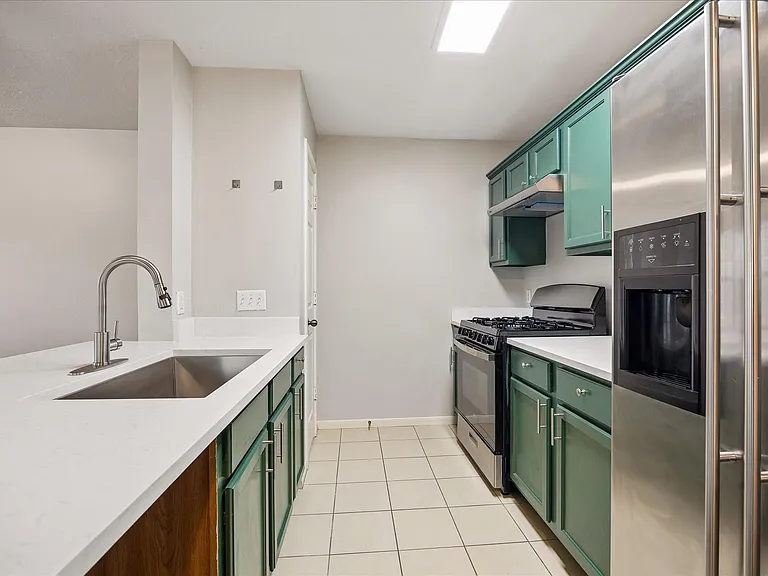 1510 Robin St #A — Photo 11
