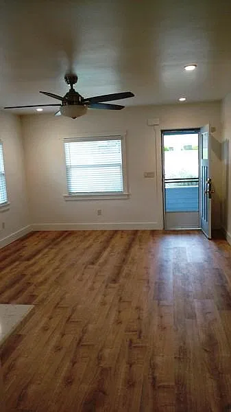 2 bed, 1100 sqft, $2,550 — Photo 4