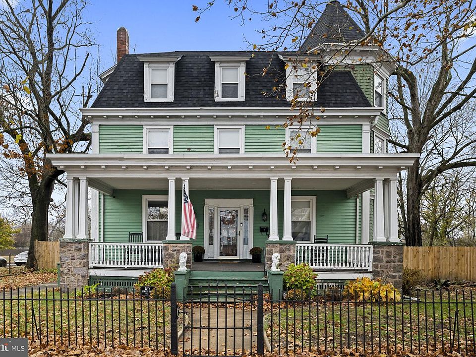 1st image of 504 Columbia Ave