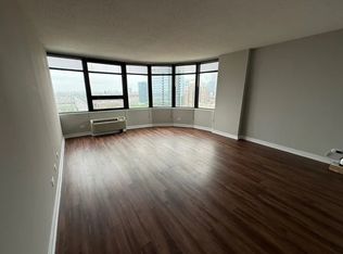 1220 S Michigan Ave #1-1601, Chicago, IL 60605