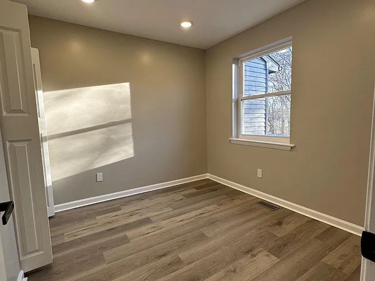 14 Buttonwood Rd — Photo 24
