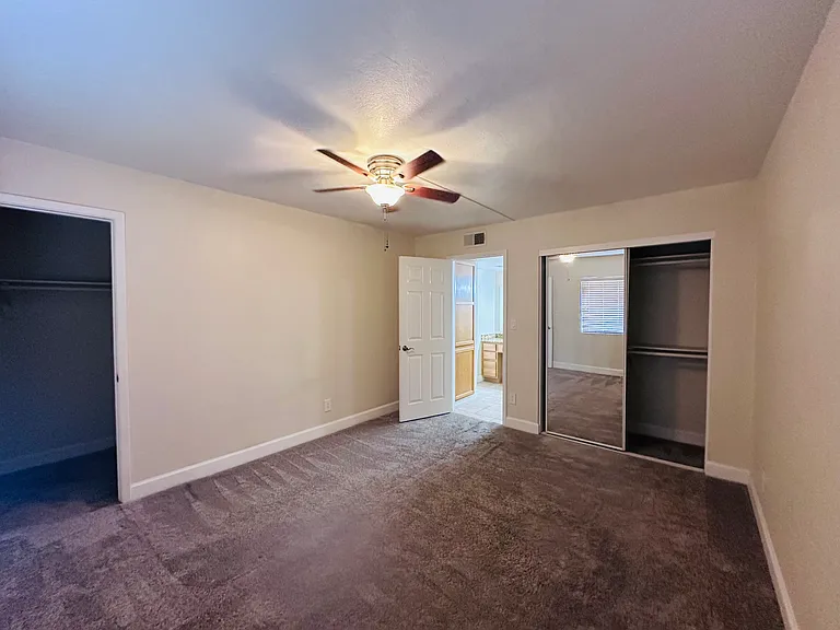 3825 E Camelback Rd #223 — Photo 20