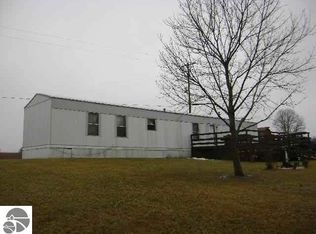 6239 E Esmond Rd, Hale, MI 48739