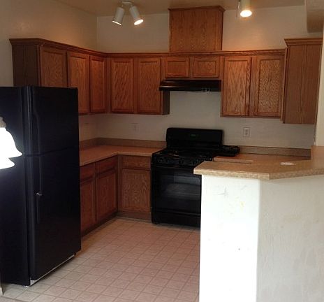 4th image of 4720 Apulia Dr Unit 202