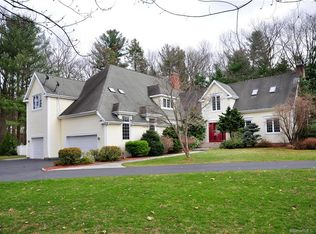 12 Newbury Ct, Simsbury, CT 06070